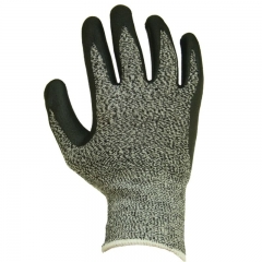 Kamba Guantes Anticorte Dyneema T9 C/Baño Nitrilo